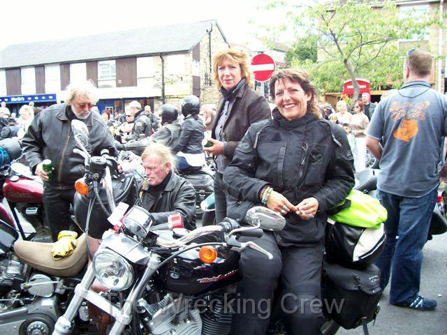 Baildon 2007 Angie - Paul - Mikaela (223).JPG